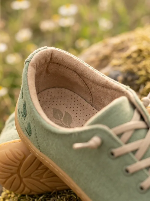 Weekend Leaf Graphic Shape Unisex Barefoot Shoes