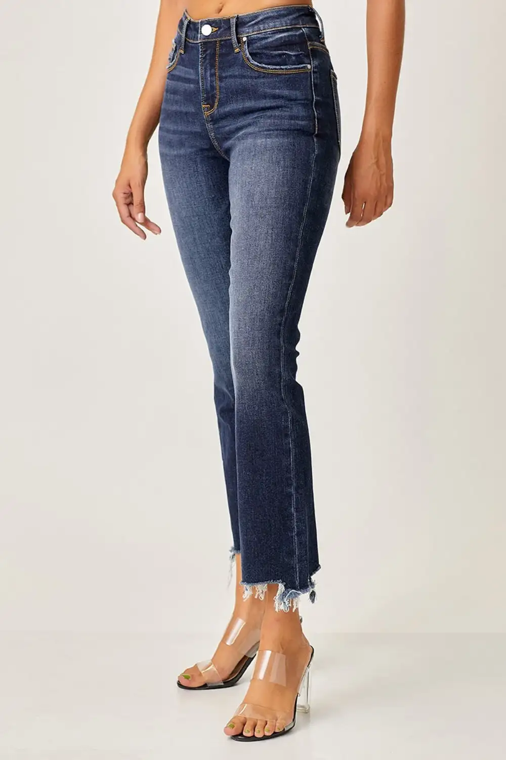 Relaxed Cropped Raw-Hem Frayed Straight Leg Jeans