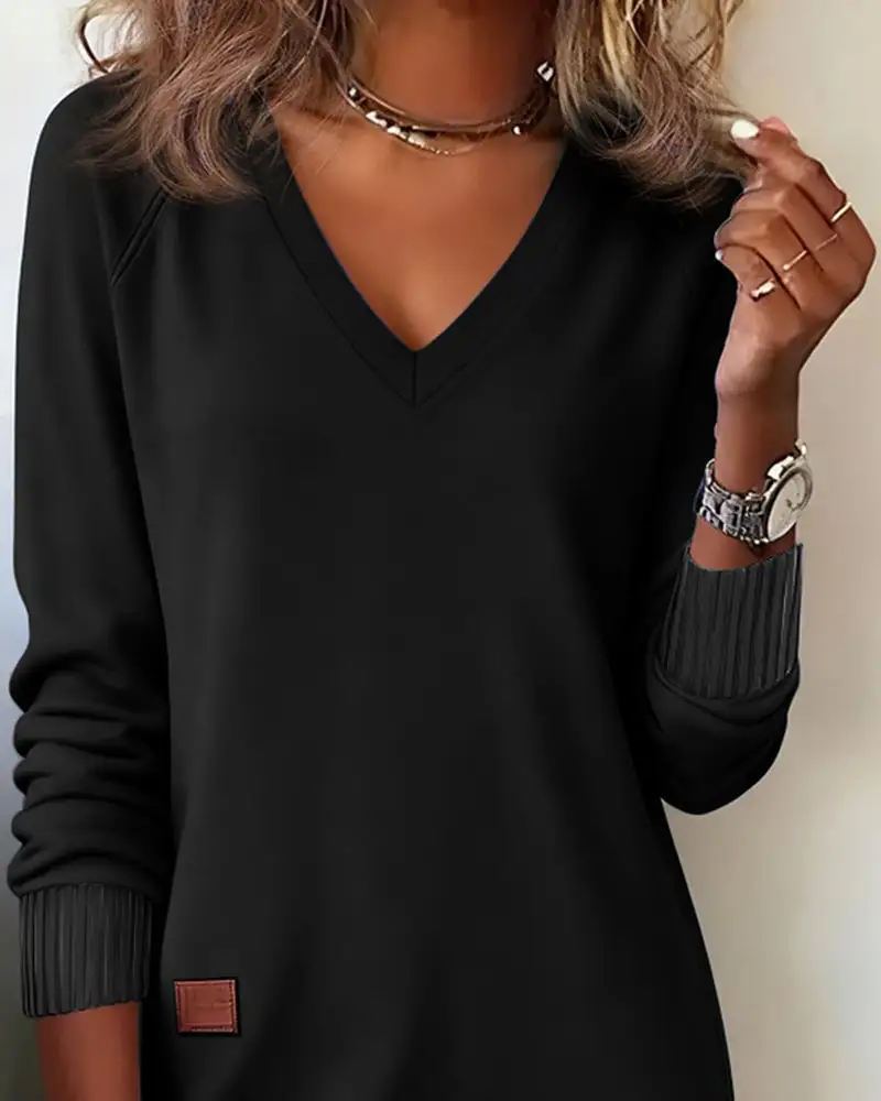 【🔥10k+ Sold】V-Neck Stylish Sweatshirt