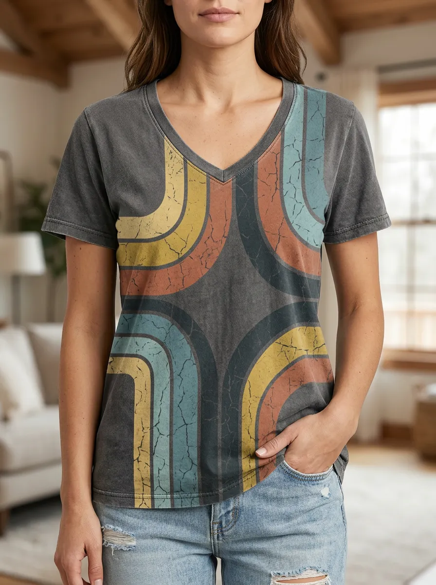 Women's Retro 70s Abstract Rainbow Printed V-Neck T-Shirt