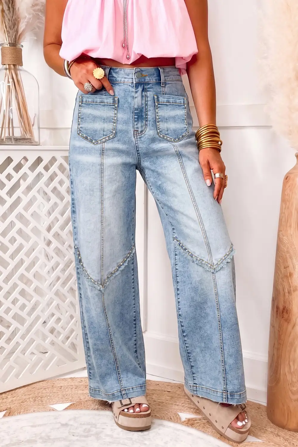 Women's Frayed Studded Detail Wide Leg Pocketed Jeans