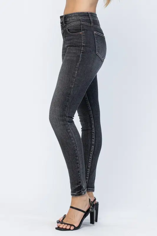 Signature Skinny Relaxed Apparel