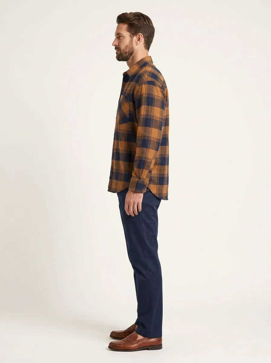 Men's Shirttail-Hem Single-Pocket Plaid Flannel Shirt