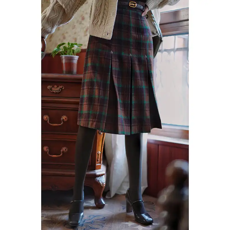 Modern Carry Plaid Pleated Skirt