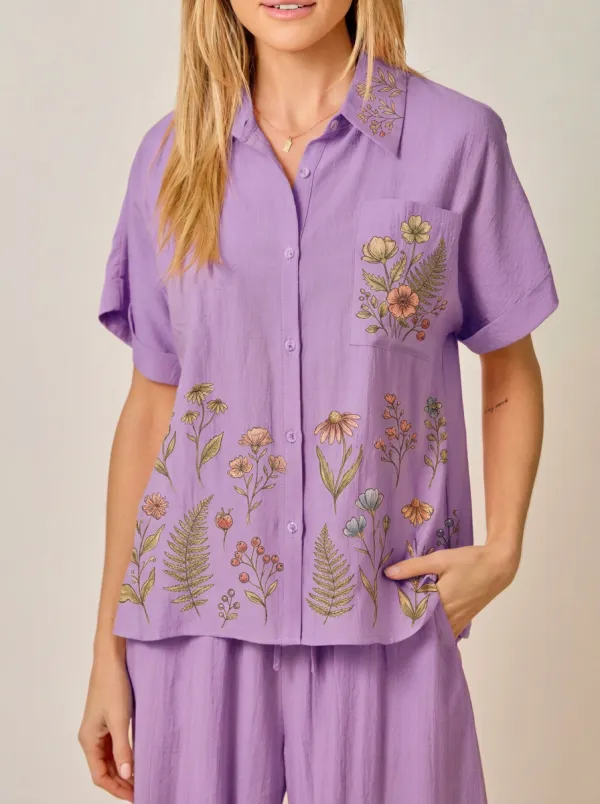 Women's Botanical Nature Lover Wildflower Fern Printed Button-up Shirt