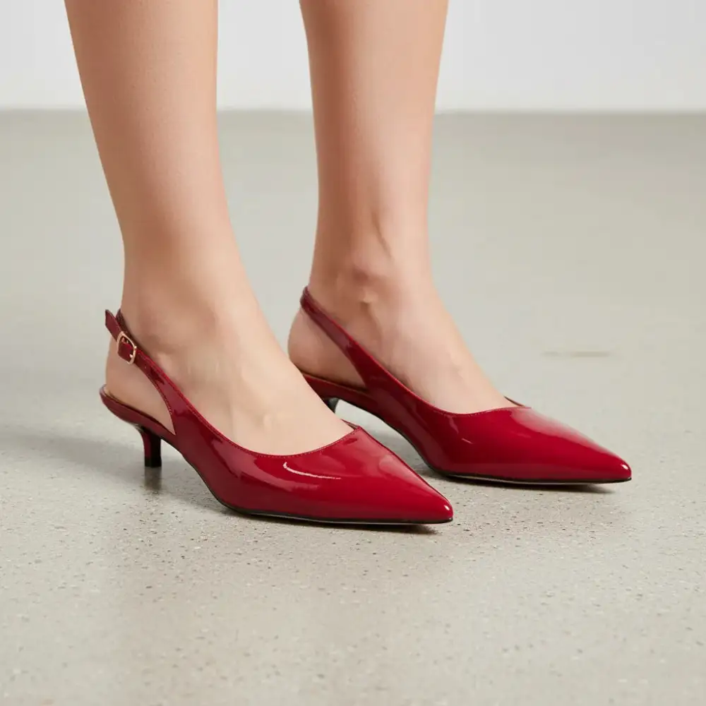 Stile Slingback Kitten Heel Pumps