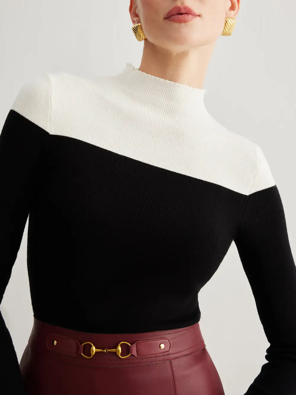 Button Detail Top