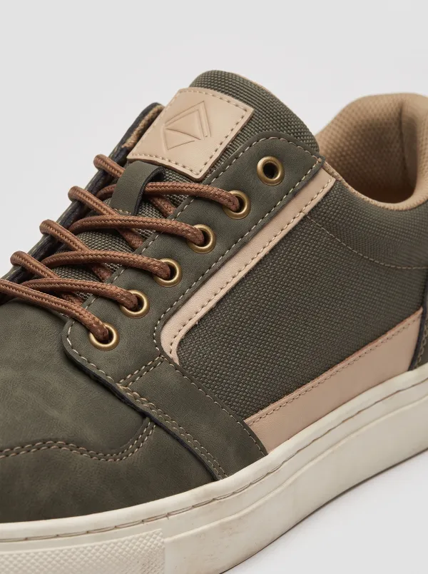 Lace-Up Paneled Men's Athletic Sneakers
