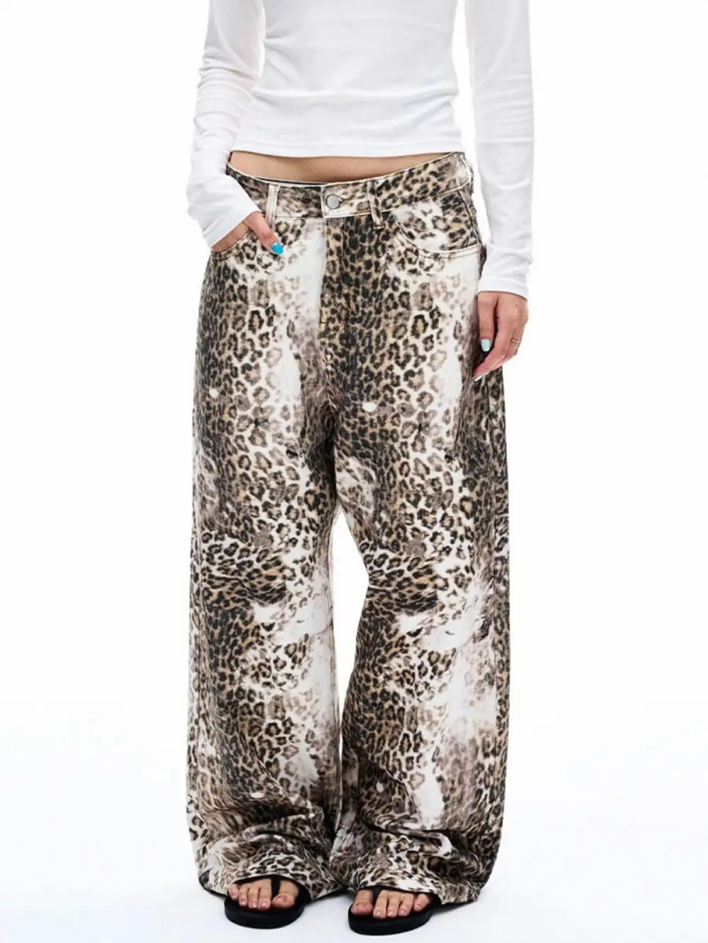 Relaxed Leopard Printed Pants