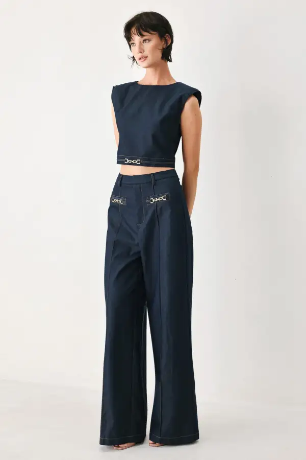 Graceful Woven Wide Leg Pants