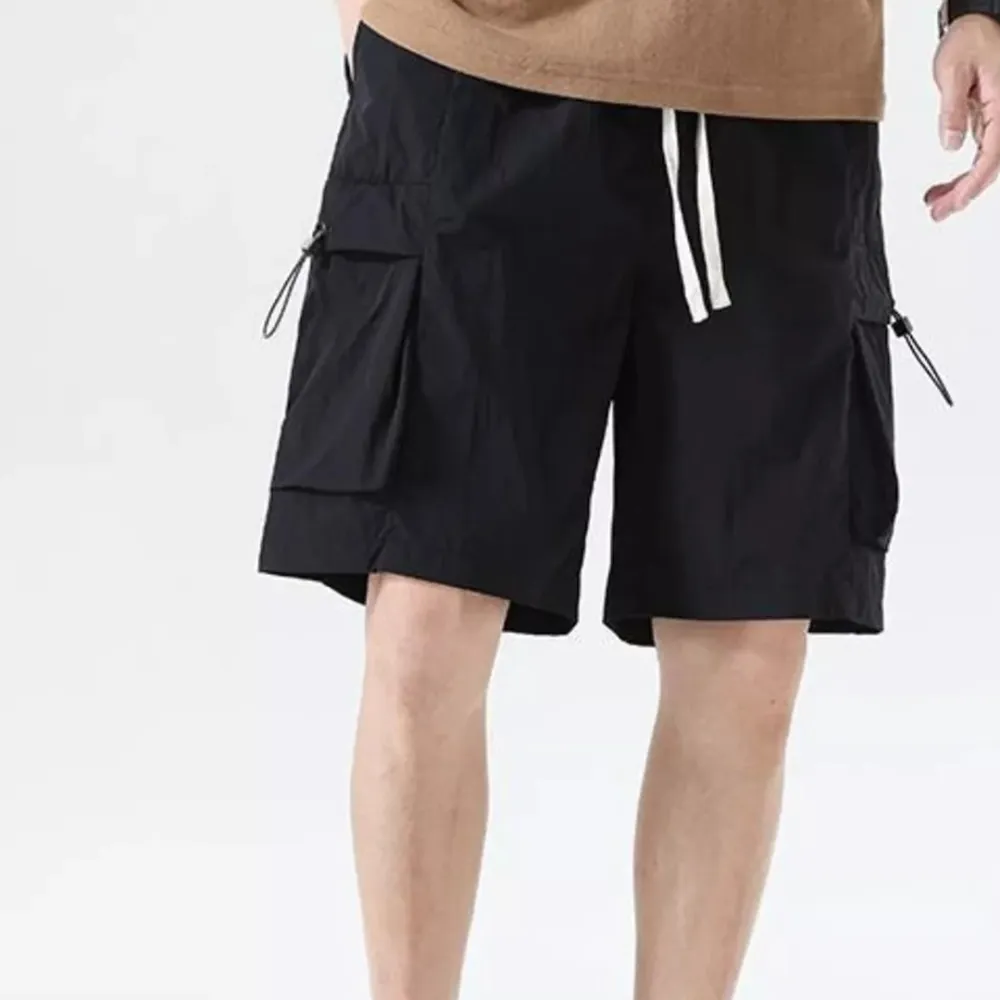 Refined Drawstring Pocket Detail Washed Cargo Shorts