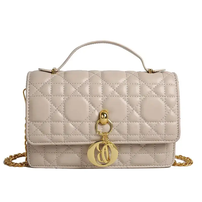 Chic Quilted Black Chain Flap Bag