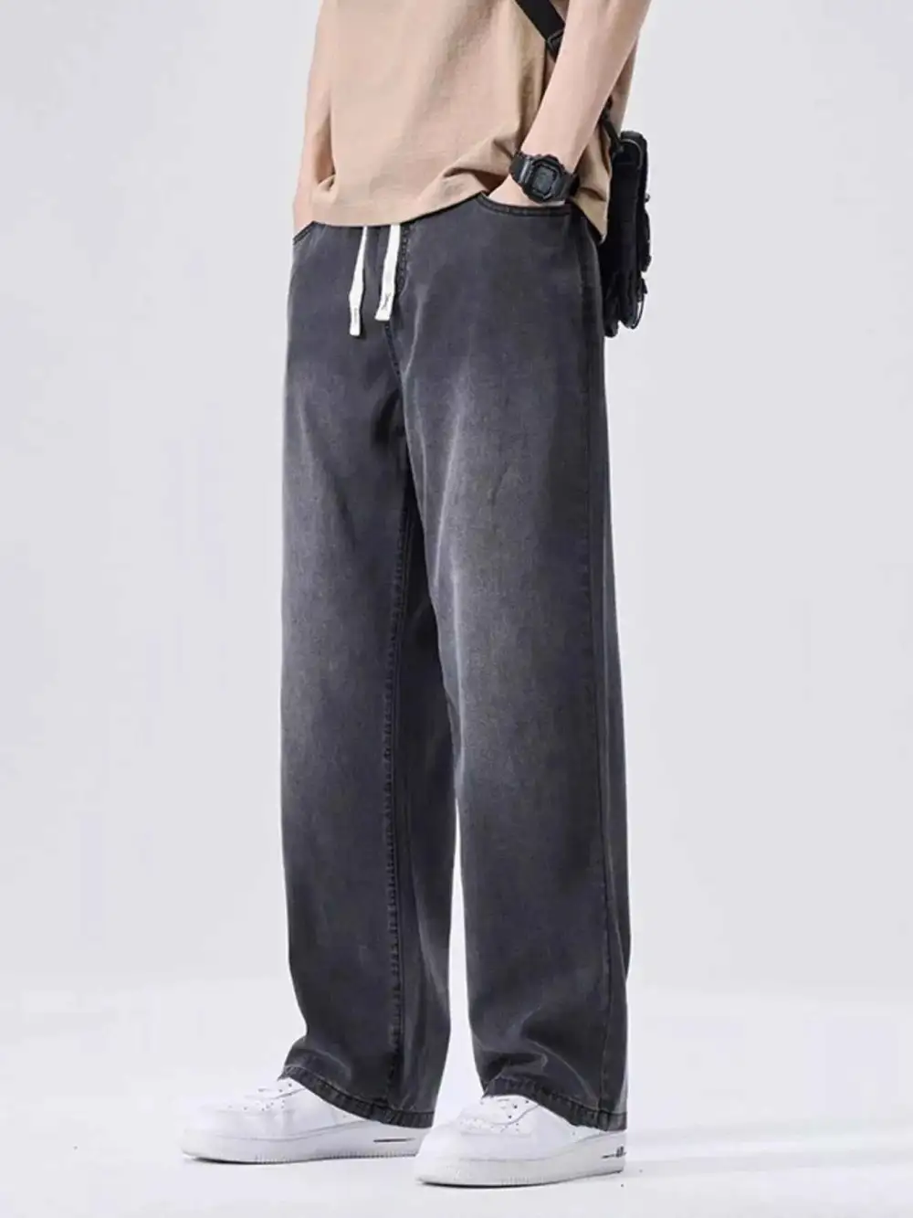 Modern Wide Leg Jeans