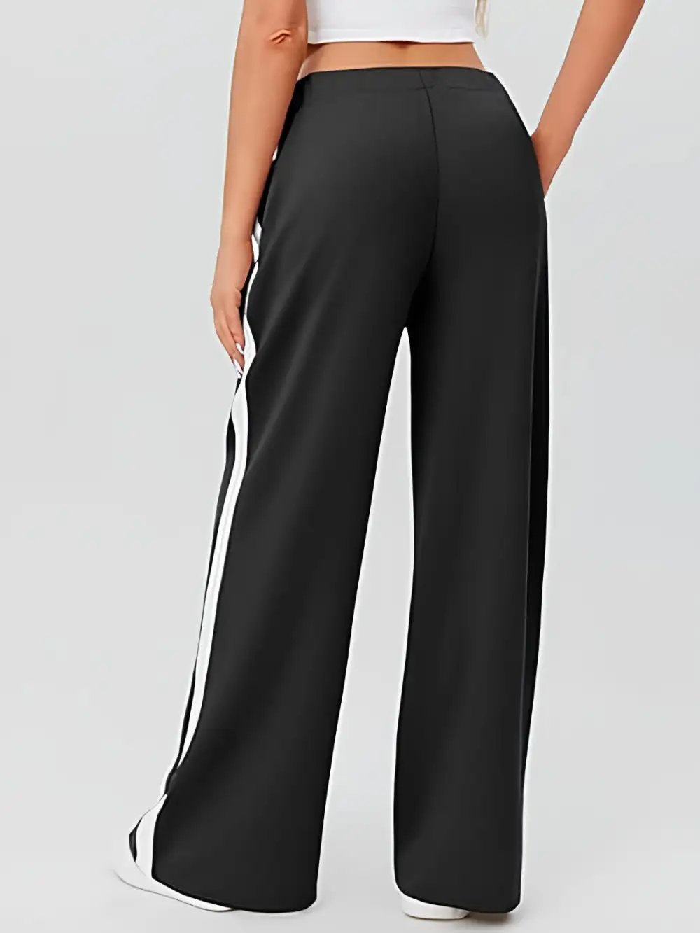 Relaxed Side Striped Wide Leg Pants