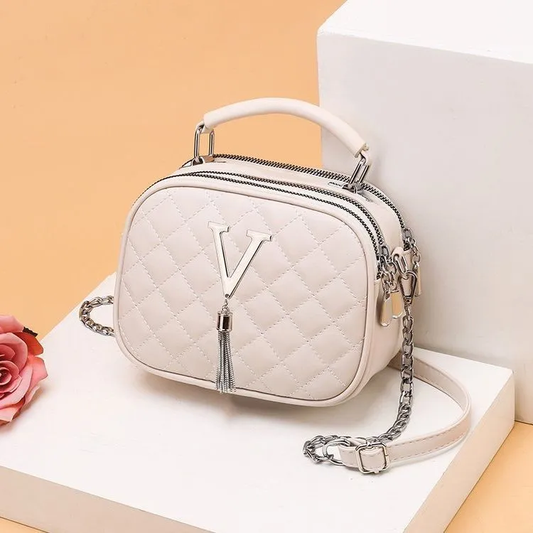 Urban Chain Handbag Large Capacity One-Shoulder PU Bag
