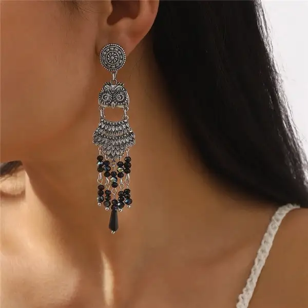 Minimal Tassel Drop Earrings