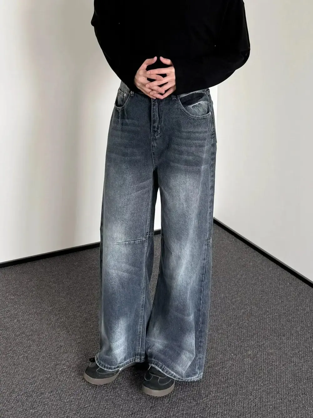 Whisker Faded Bootcut Jeans