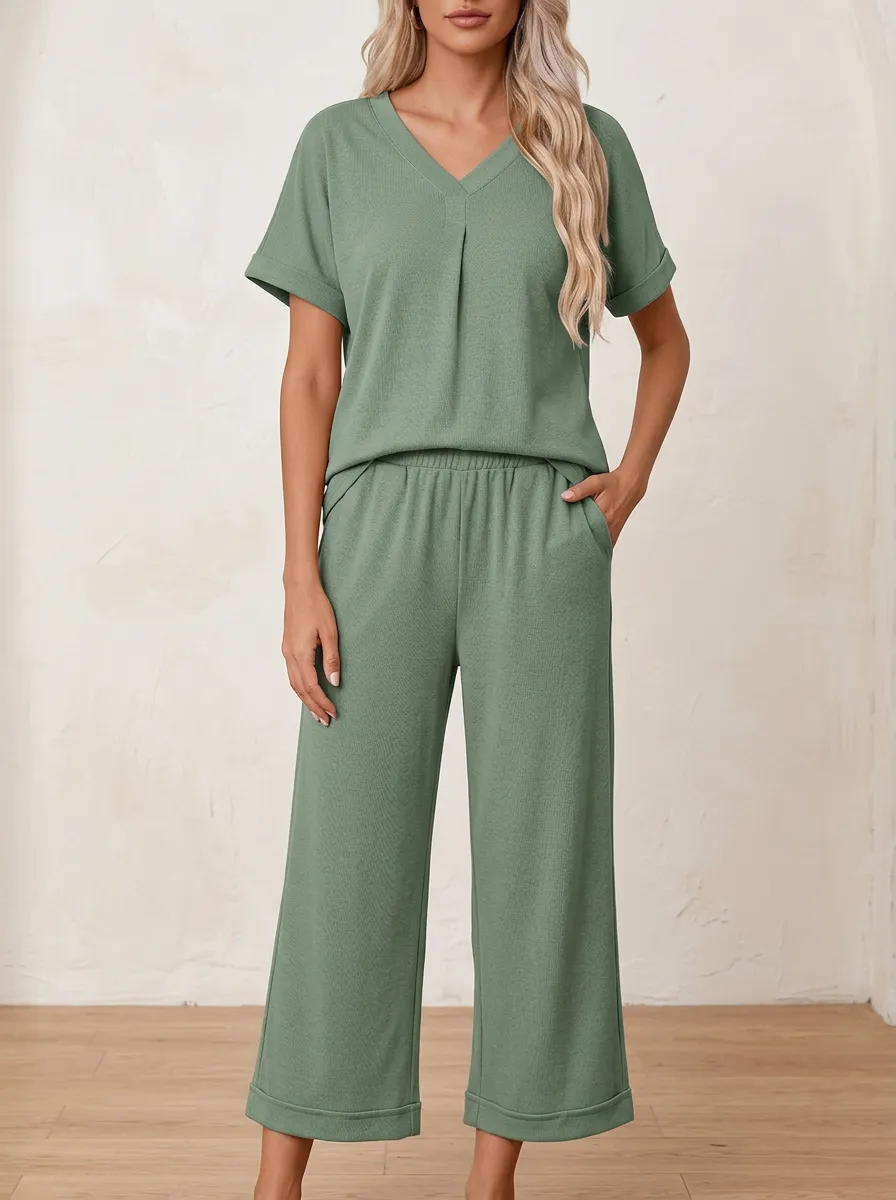 Short-Sleeve Knit Women's V-Neck Shirt