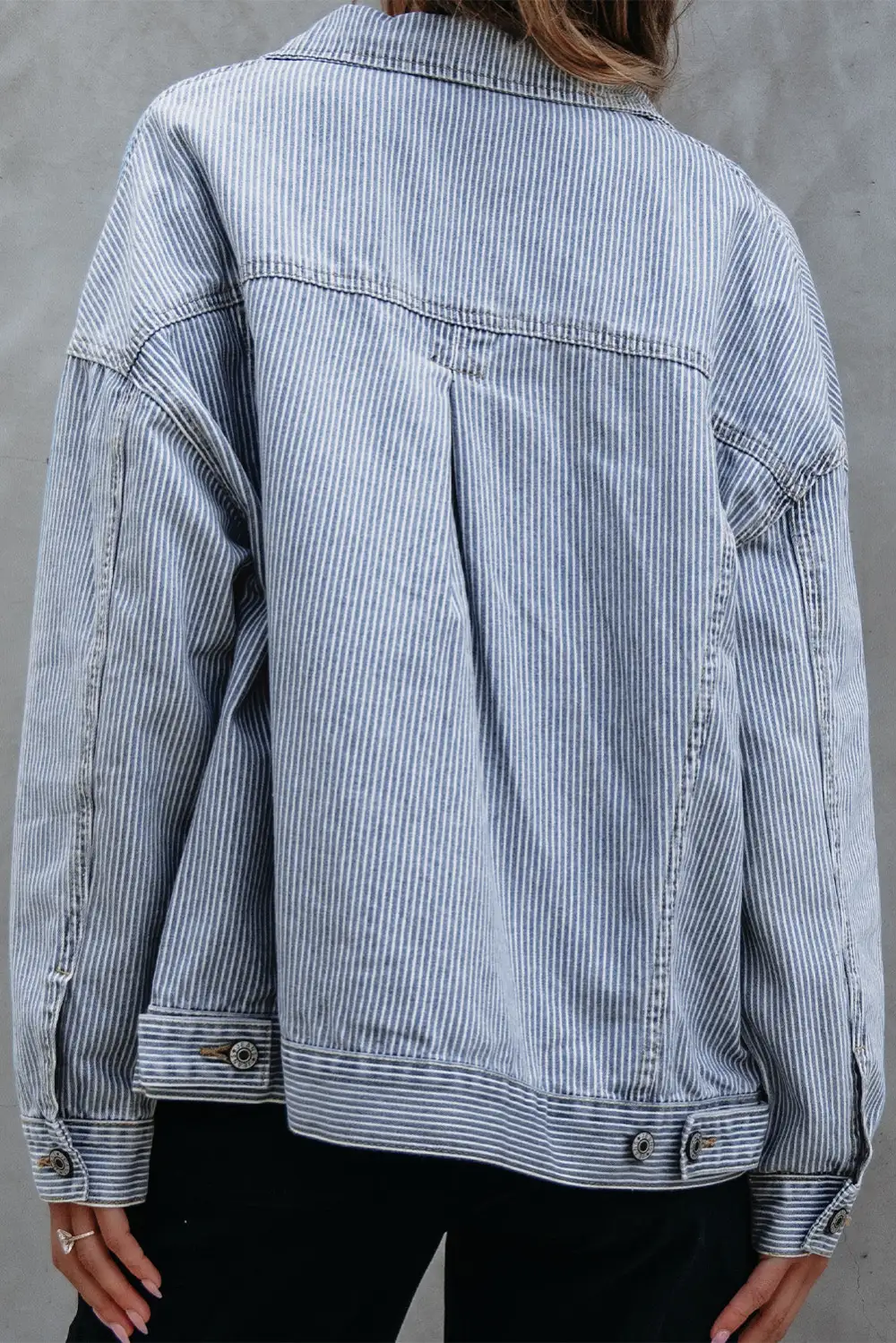 Women's Washed Oversize Pocketed Denim Jacket