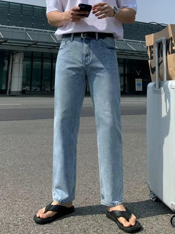 Light Wash Straight Leg Jeans