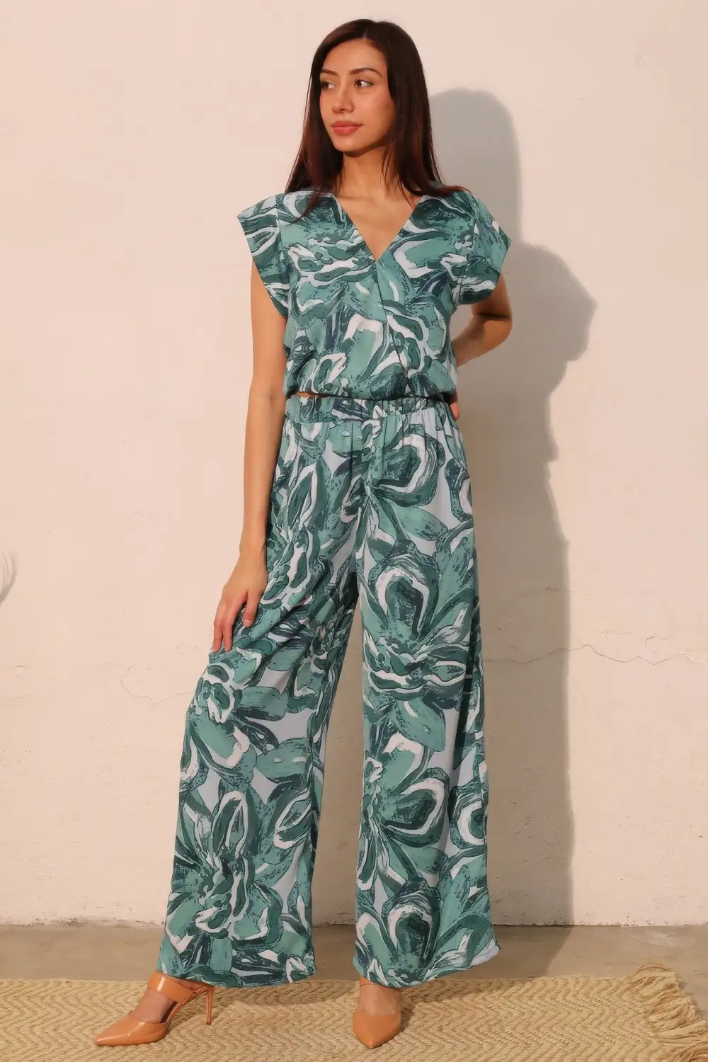 Everyday Petals Pocket Pants