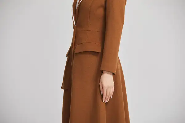 Wool Tailored Single Breasted Pocketed Coat