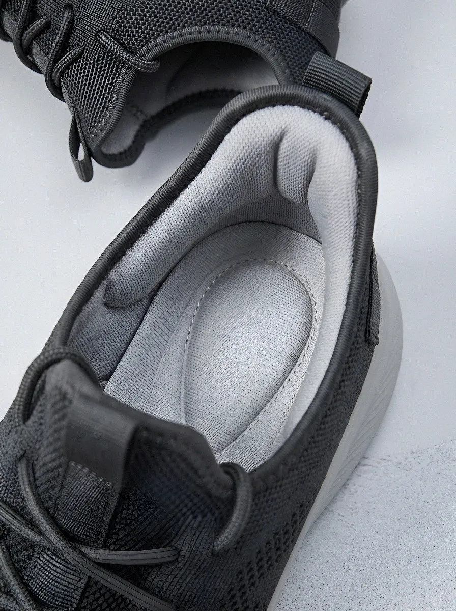 Men's Breathable Mesh Mesh Athletic Sneakers