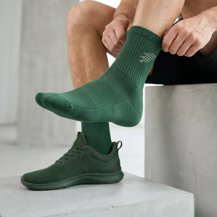 Men's Streamlined Ribbed Fitness Socks