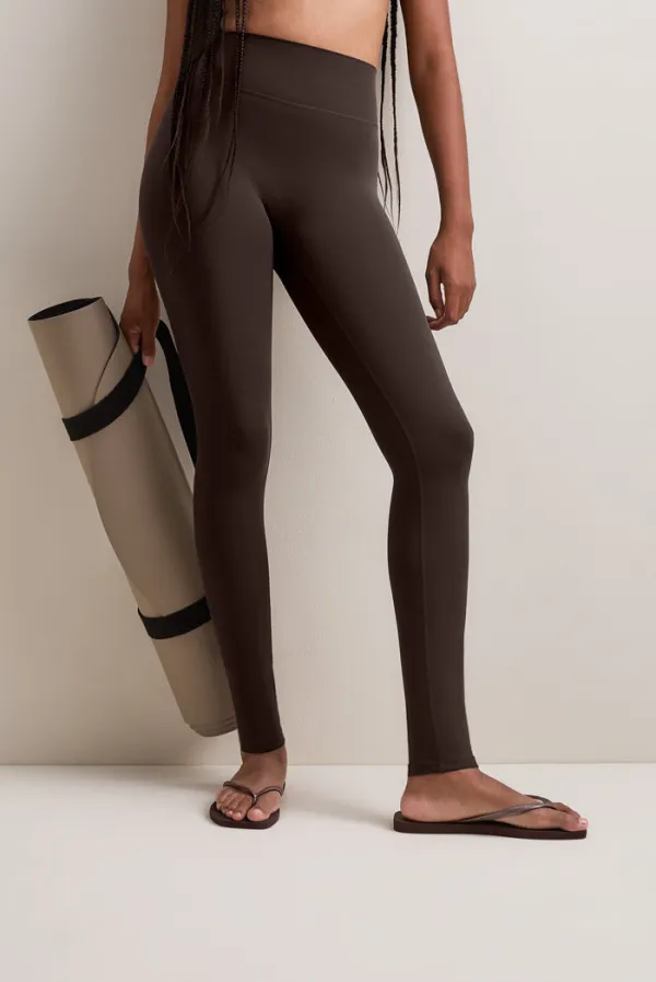 Easy Move High Waist Clean Front Leggings
