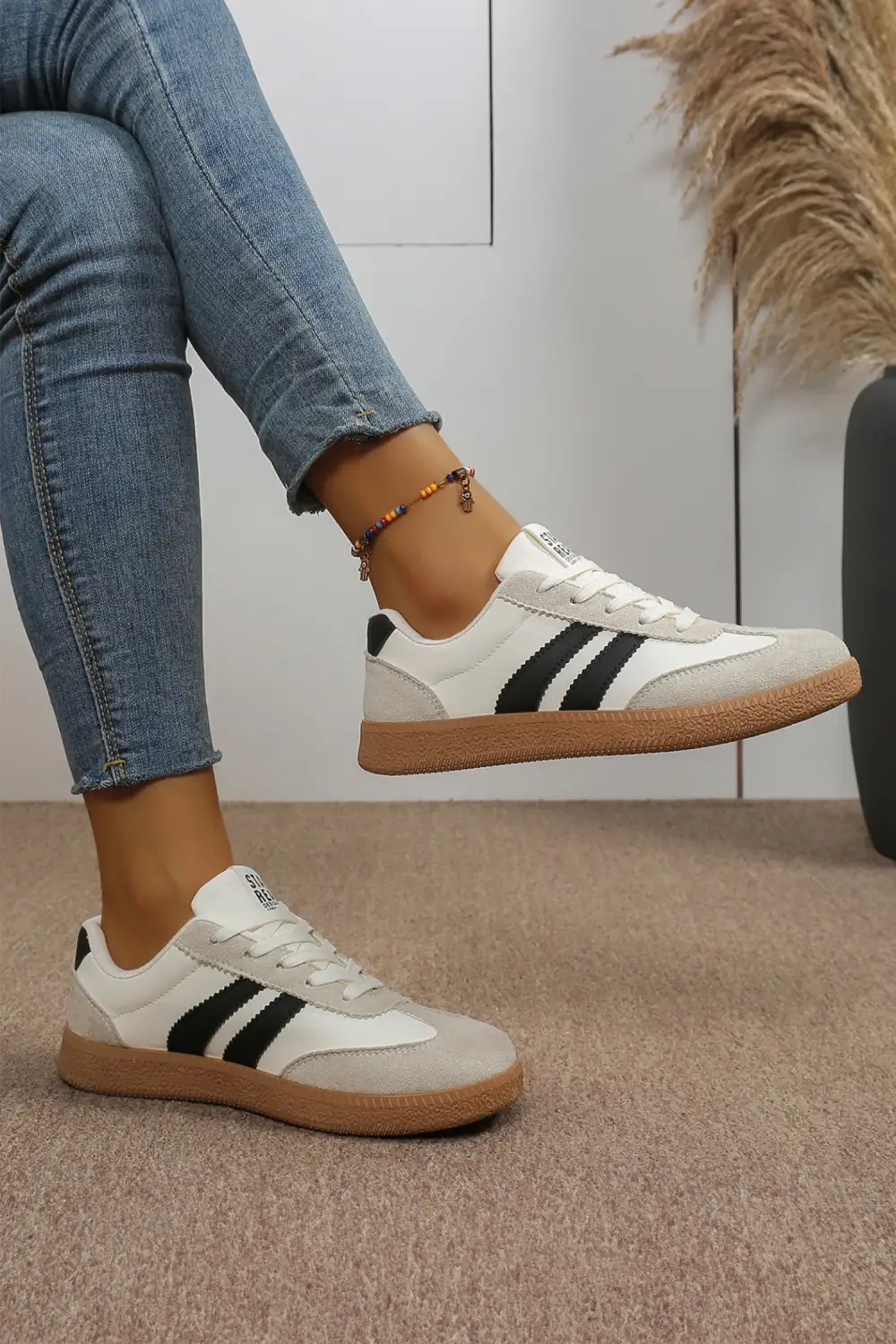 Freedom Active Lace Colorblock Sneakers