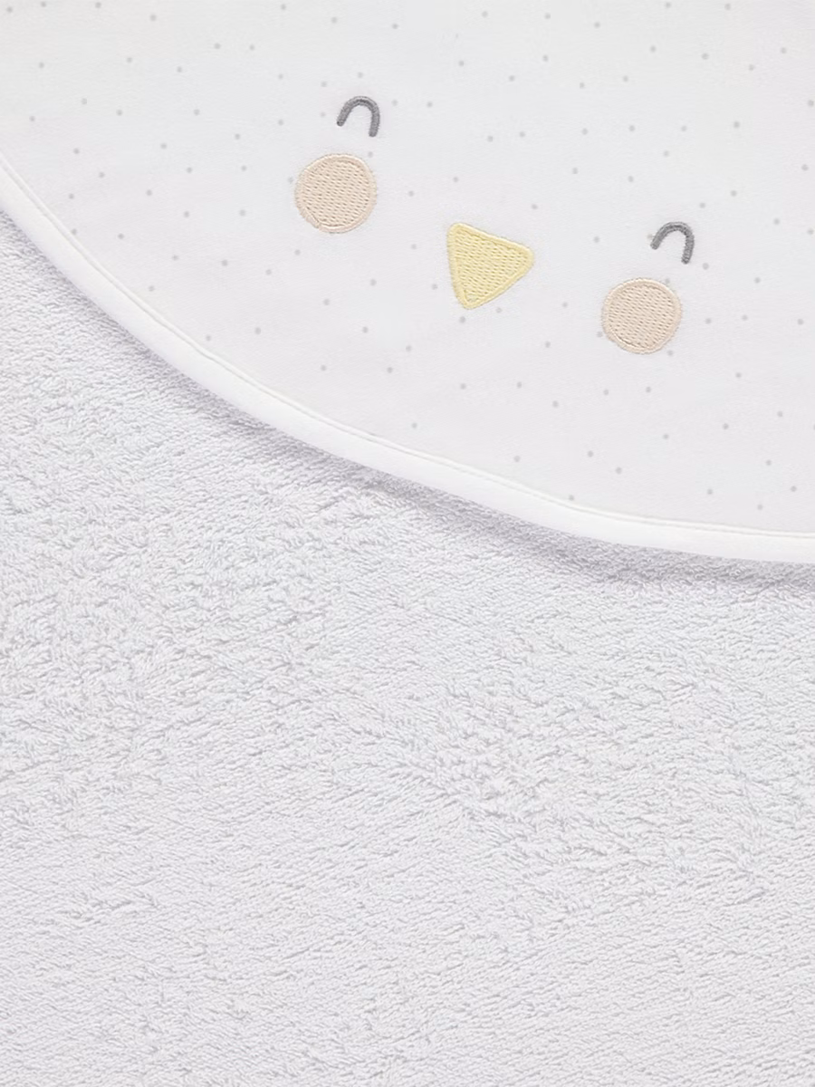 White Chick Cotton Spotty Hooded Towel detail 2