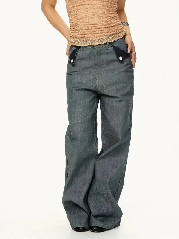 Everyday Distressed Jeans