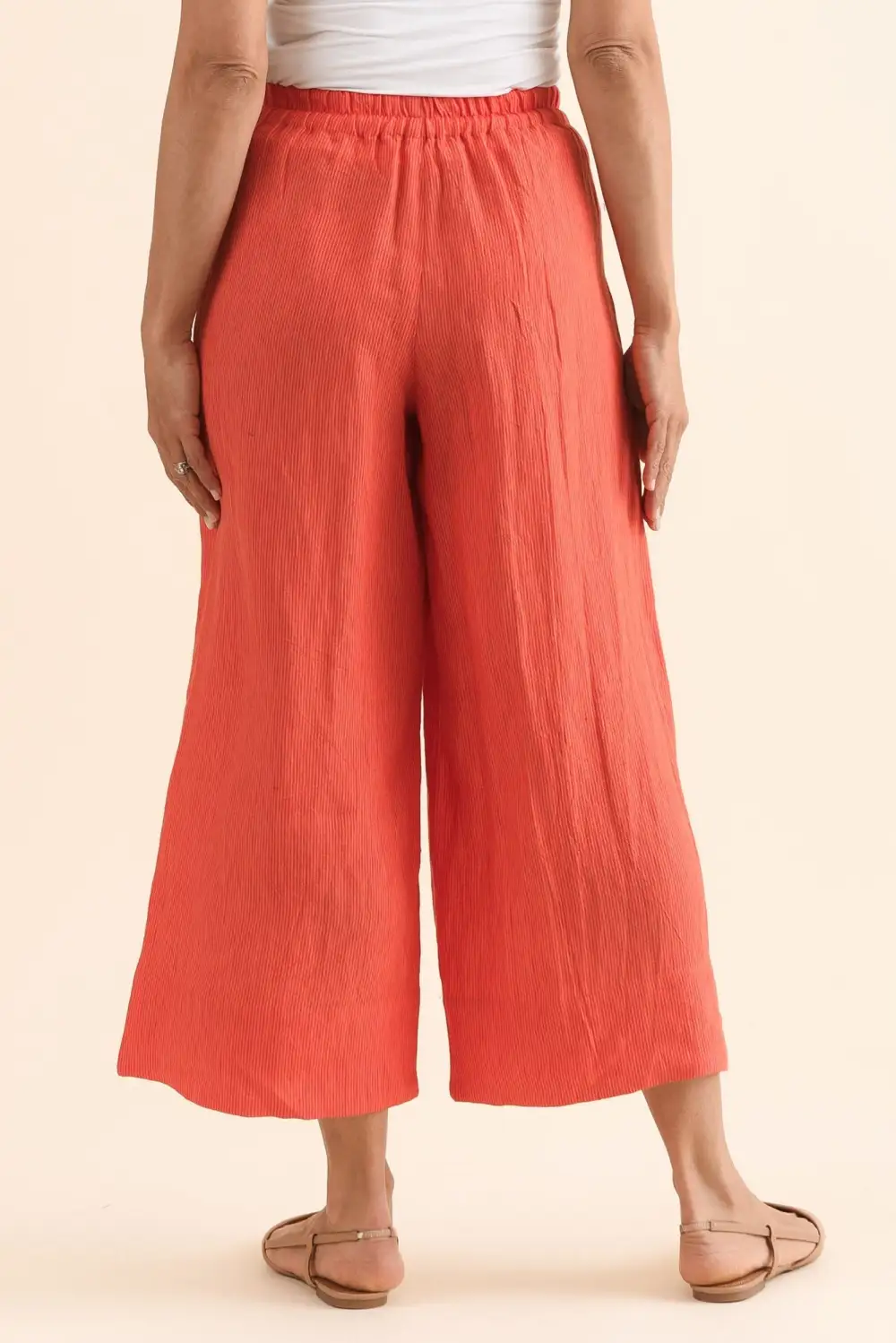 Wide Leg Pants With High Rise And Elastic Waist