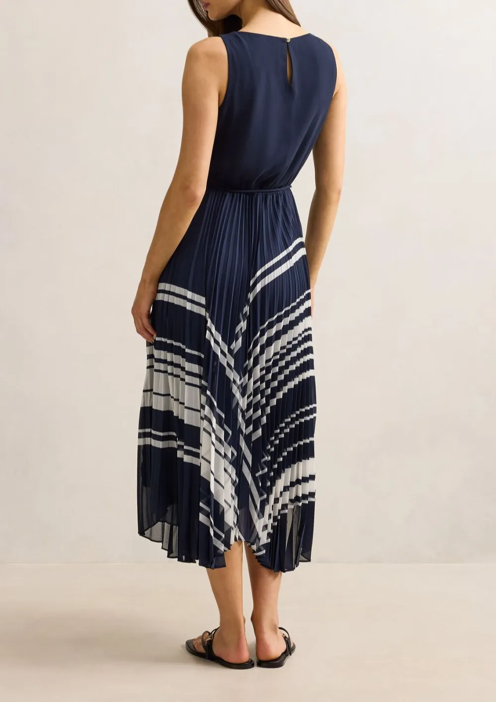 Navy White Pleated Skirt Sleeveless Midi Dress