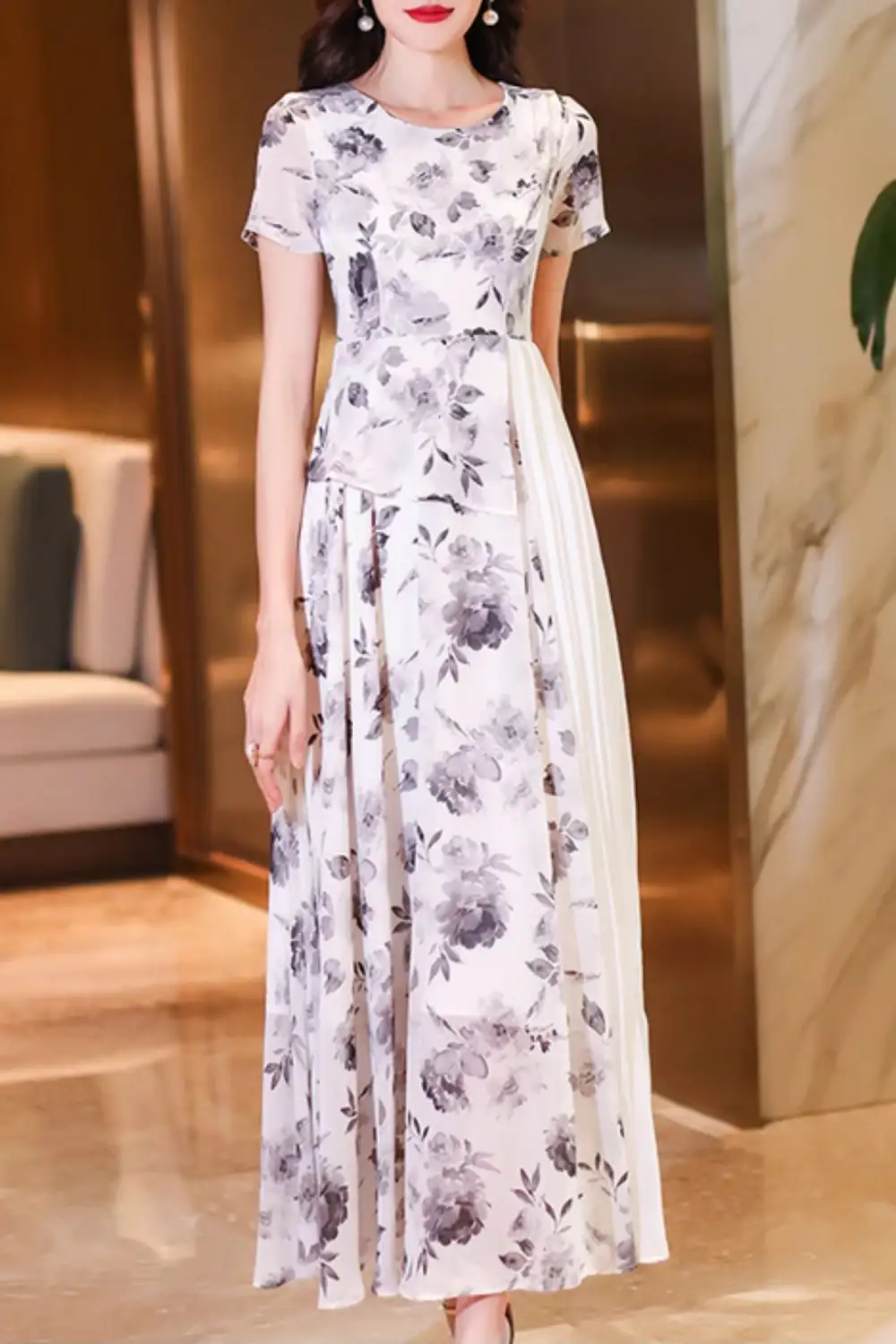 Floral Chiffon Pleated Short Sleeve Maxi Dress