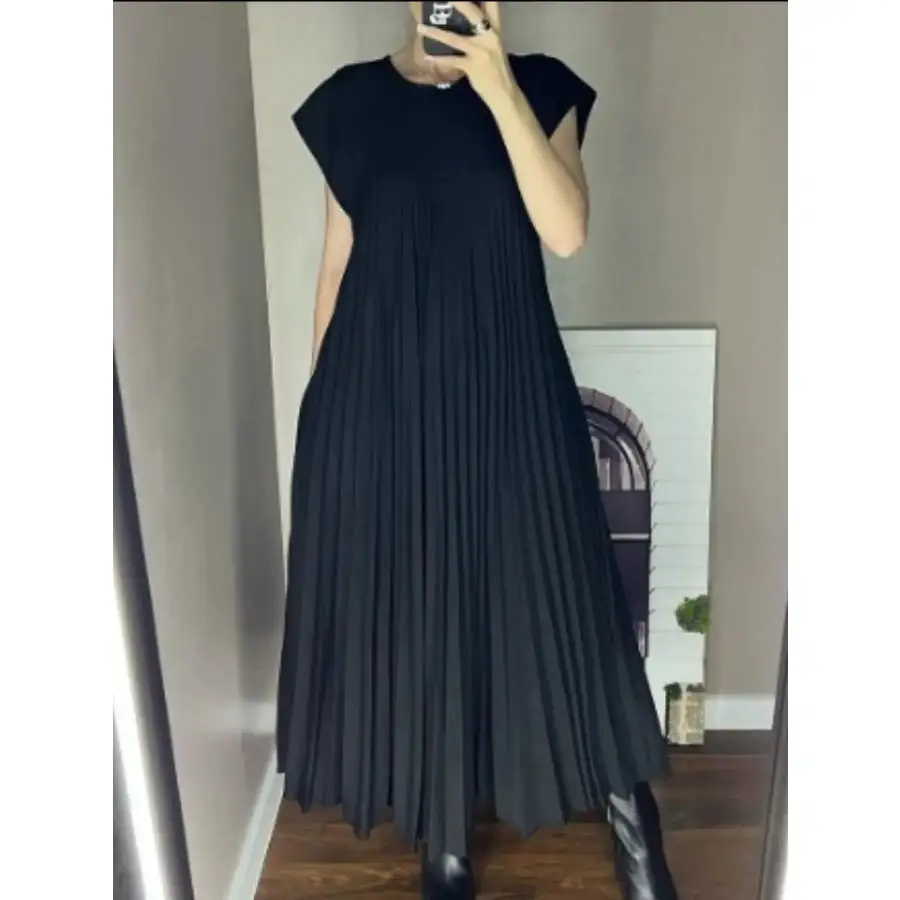 Classic Full Size Pleated Round Neck Maxi Dress Plus Size