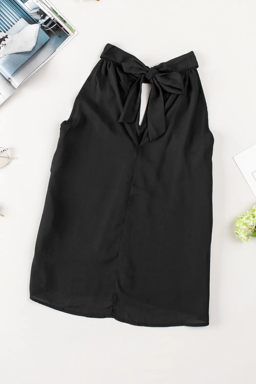 Black Keyhole Halter Neck Tank Top