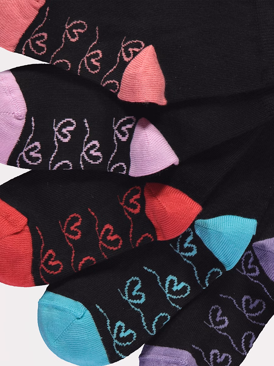 Black Scroll Heart Ankle Socks 5 Pack detail 1