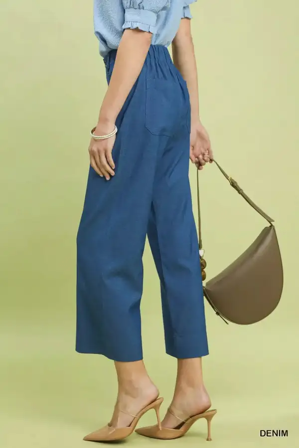 Wide Leg Cropped Pocketed High Waist Jeans