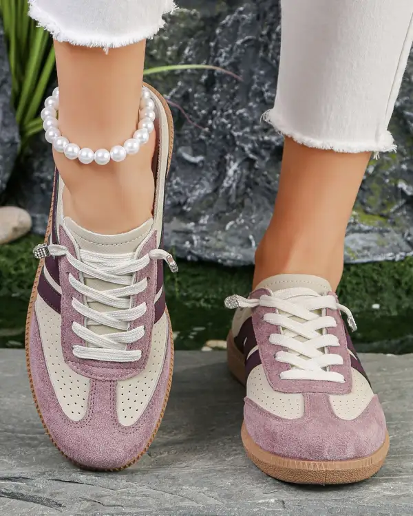 Soft Detail Casual Sneakers