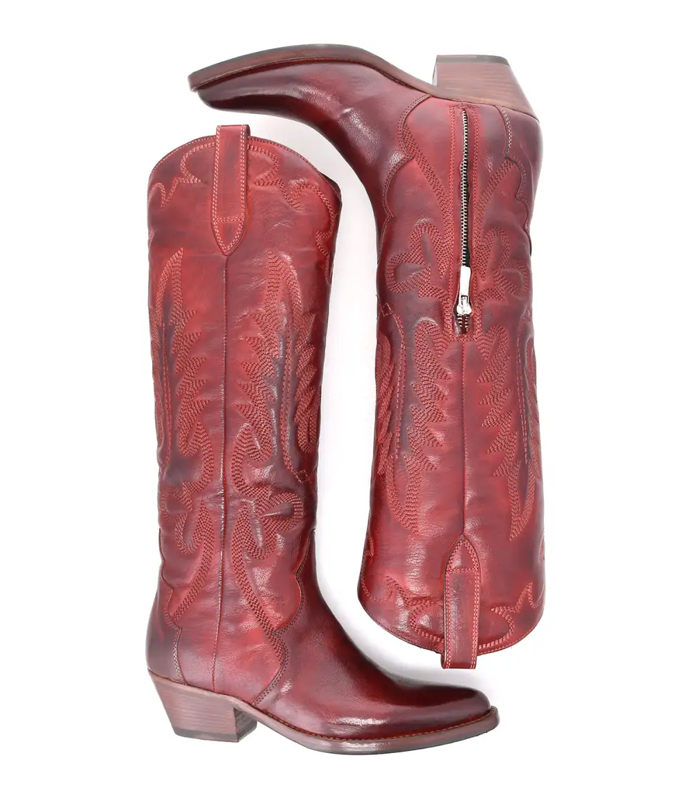 Distressed Streamlined Western Boots