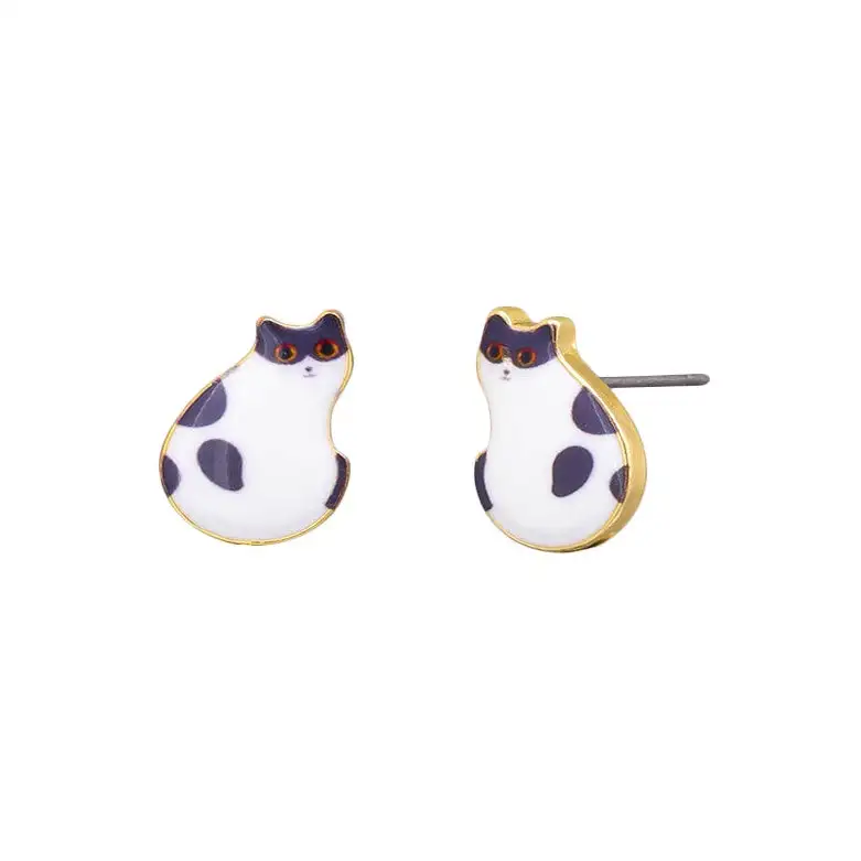 Mochi Cat Stud Earrings