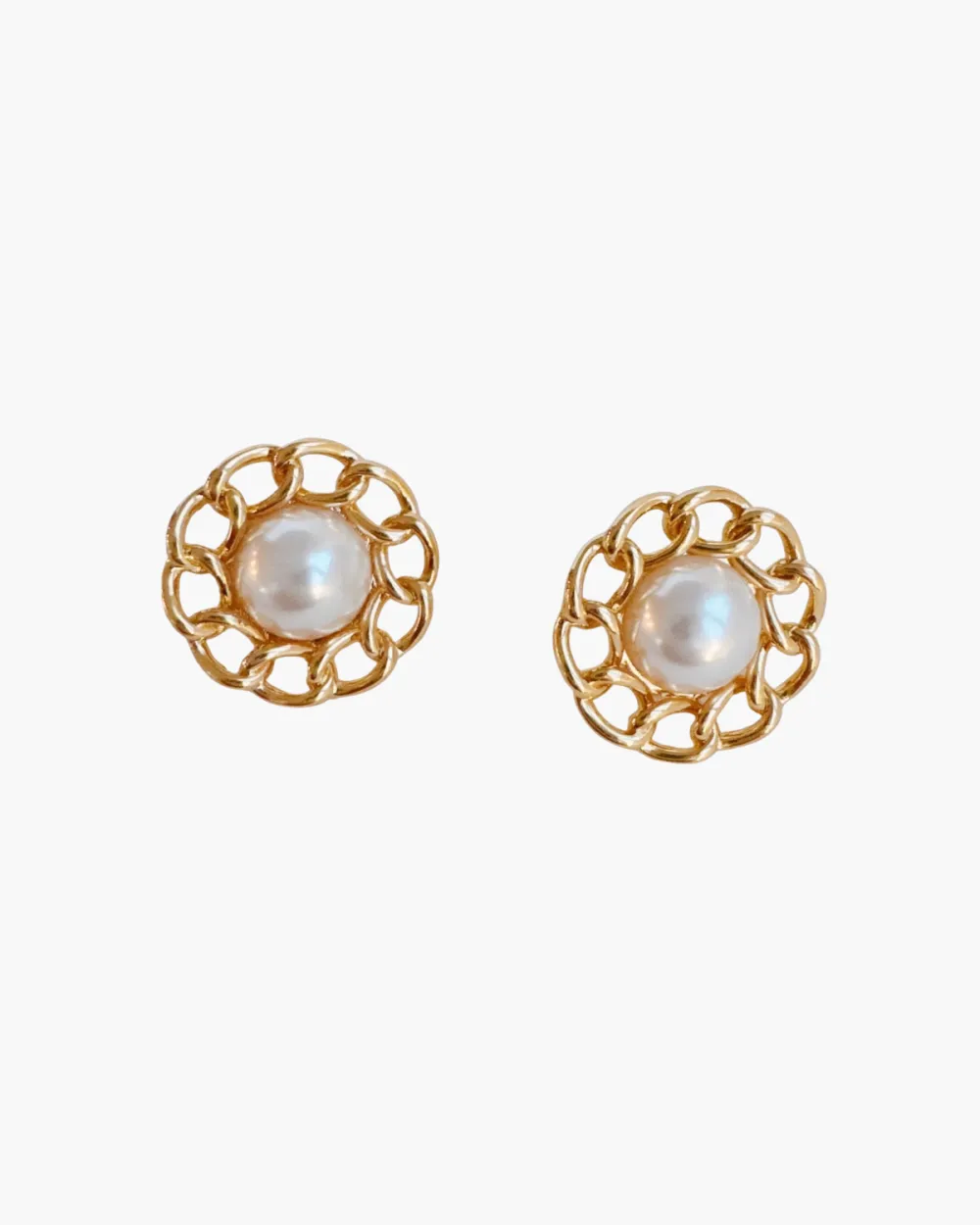 Class Noble Pearl Earrings