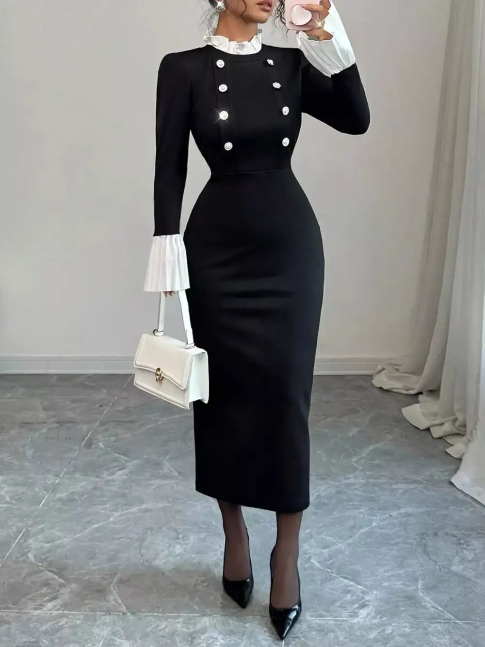 Relaxed Shape Long Sleeve Midi Dress