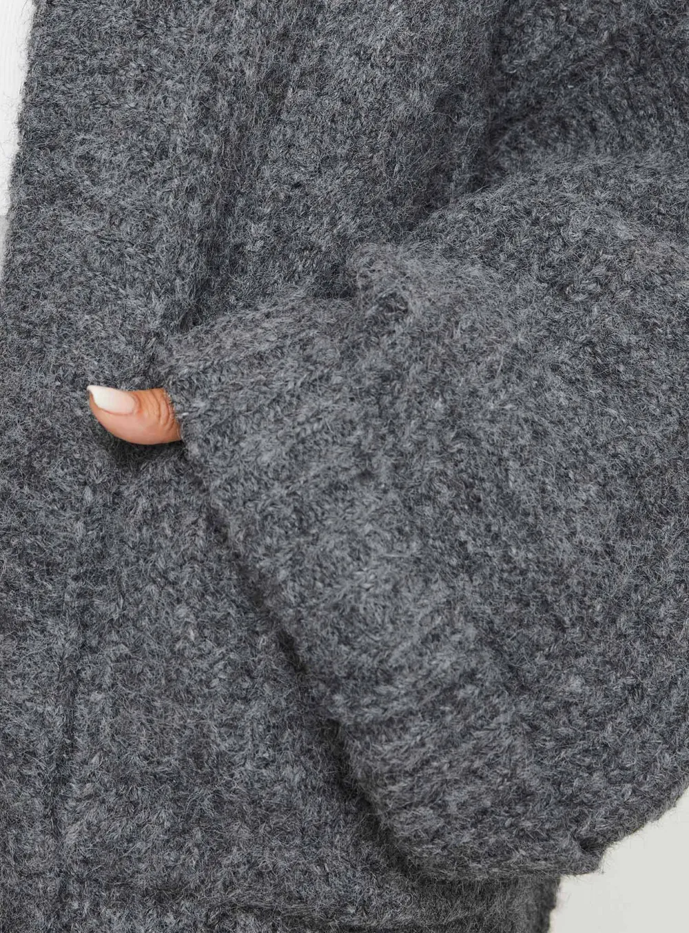 Wide Sleeves Cable Knit Cardigan