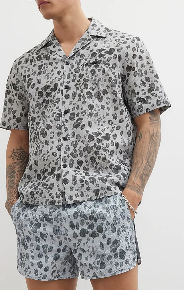 Fashionable Casual Men's Grey Leopard Print Swimming Trunks