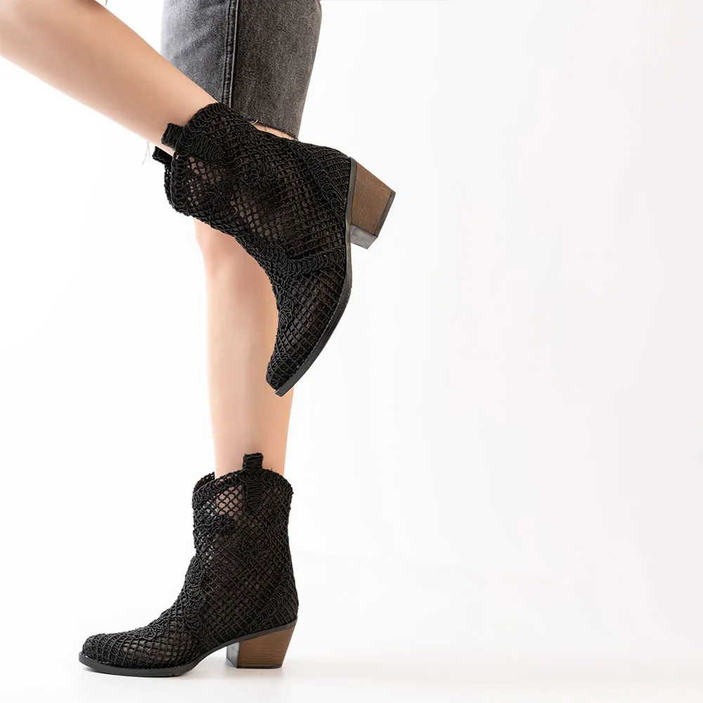 Classic Floral Pointed-Toe Block-Heel Platform Western Boots