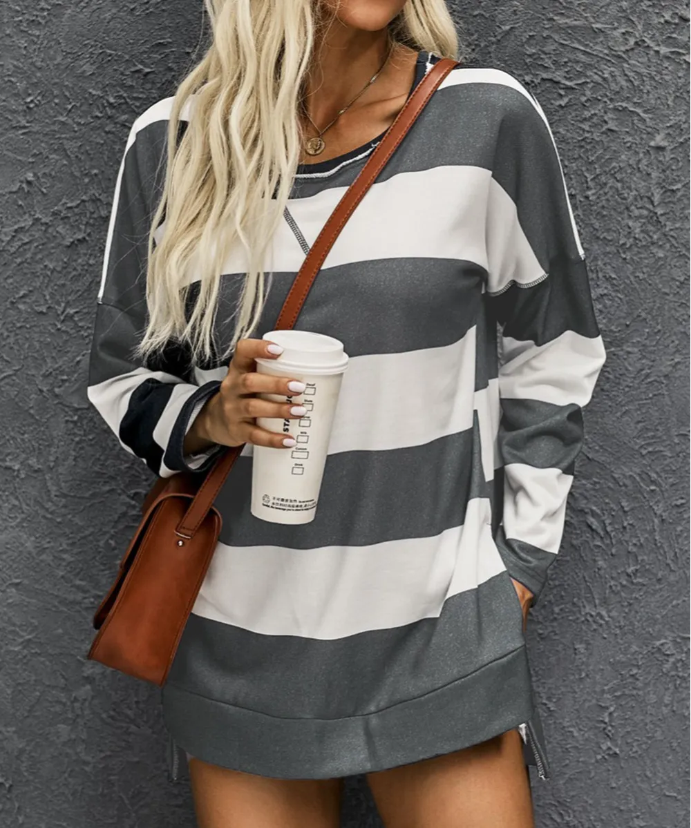 Round Neck Side Slit Casual Oversized Sweatshirt