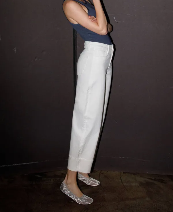 Women's Cuffed Cropped Barrel Jeans