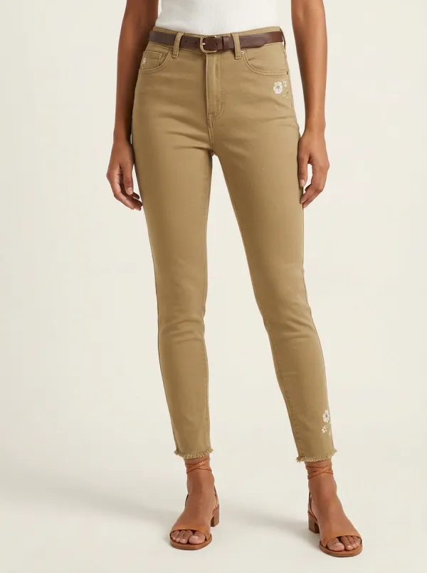 Women's Ridge Floral Embroidery Raw Hem Printed Slim Jeans